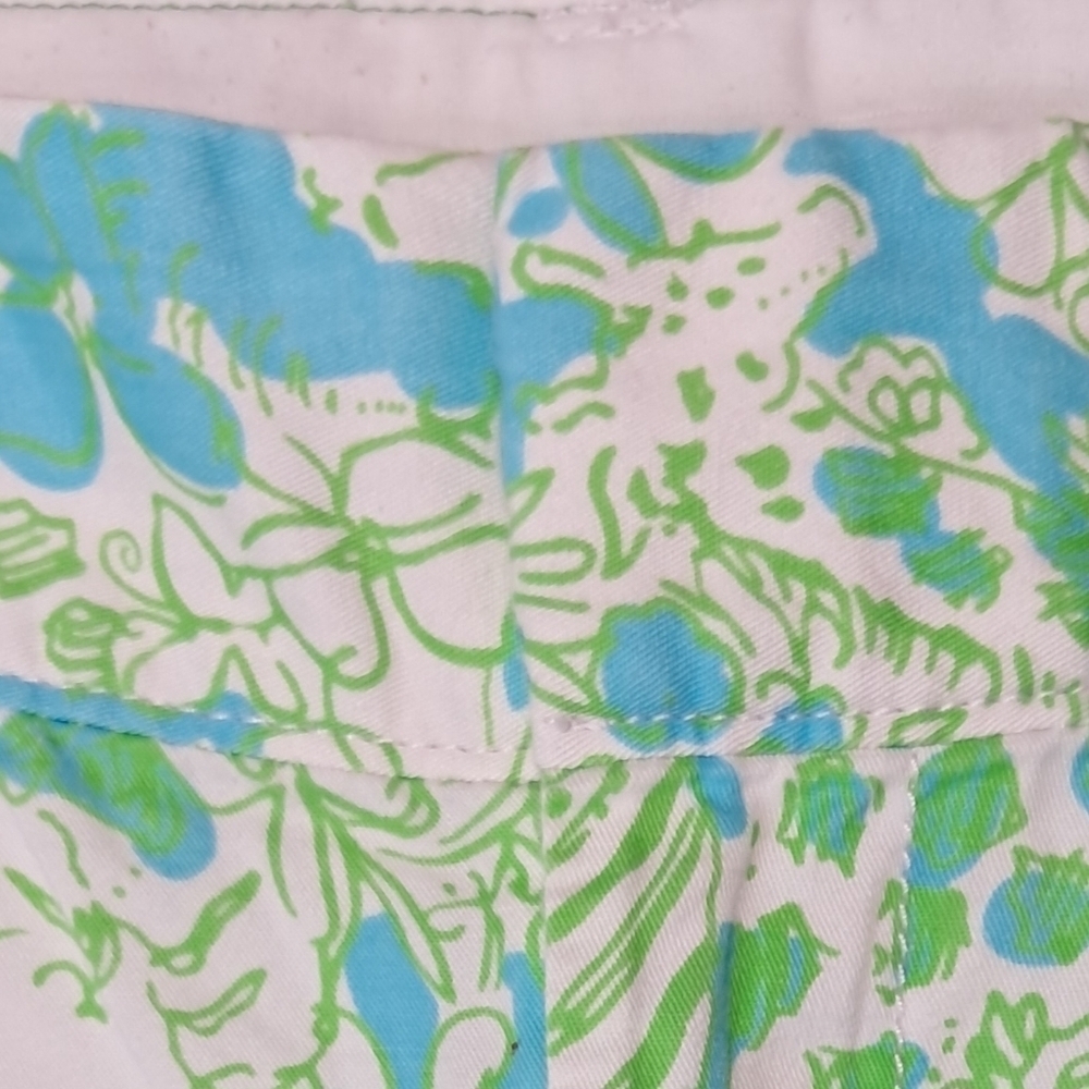 Lilly Pulitzer Chipper Shorts It's A Zoo Size 2 - Picture 4 of 14